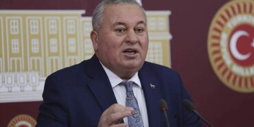 Cemal Enginyurt Bombaladı!!