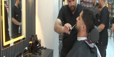 Depremzede Kuaförden Anlamlı Bayram Kampanyası