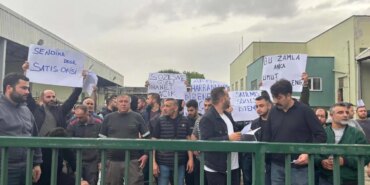 Bursa’da İşçiler Eylemde, İşten Atılma Tehlikesi!