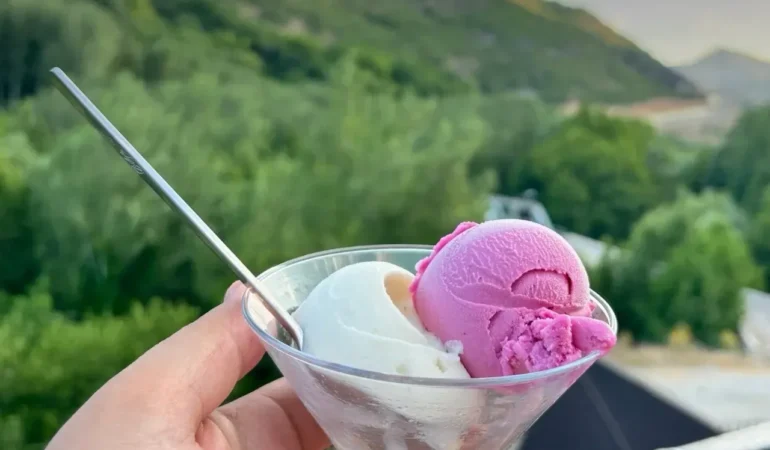 Mor Reyhan Dondurması ile Arapgir’e Serinlik!