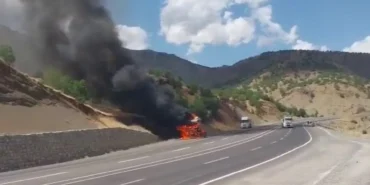 Bingöl’de Tır Alev Alev Yandı, Sürücü Kurtuldu!