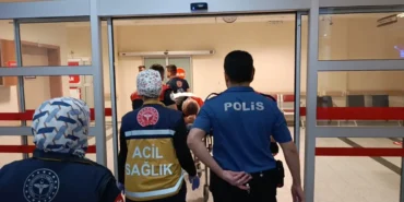 Yunus Polis Motosikleti Devrildi, İki Polis Yaralandı