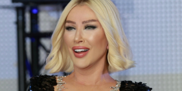 Seda Sayan’dan Aşk Dolu Paylaşım!