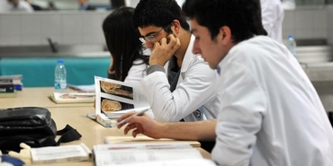 Tıp Bilim Kampı: Gençler için Fırsat!